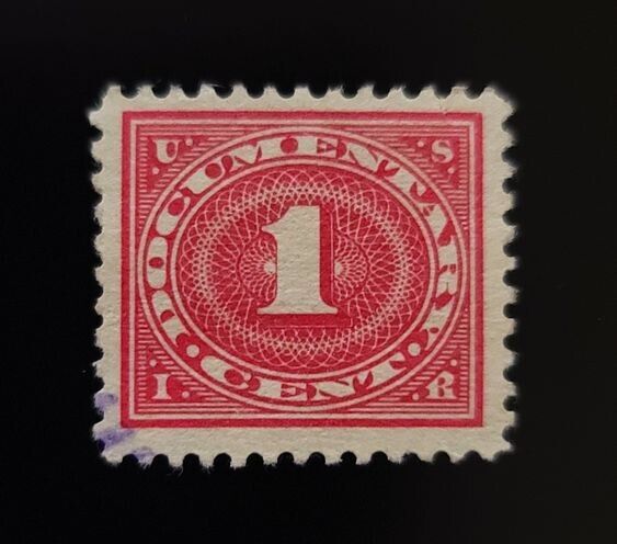 5548048