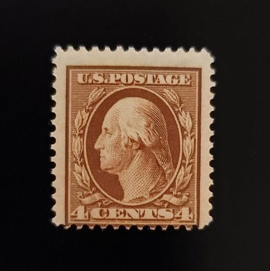 5548320