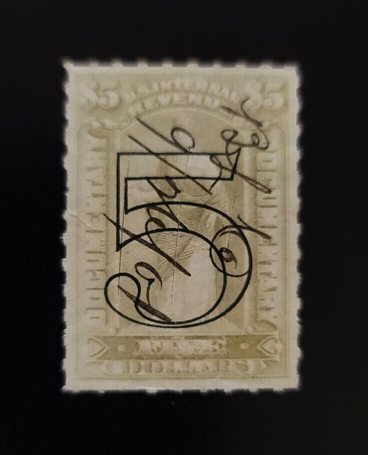 5592511