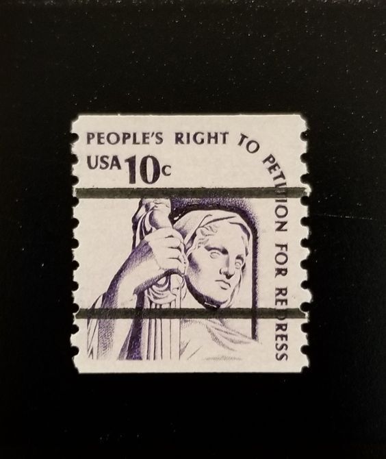 5549800