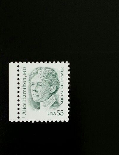 5548843